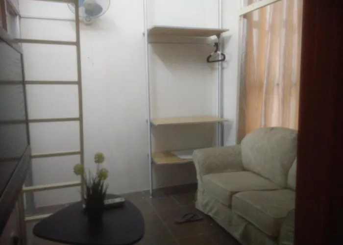 Mini Studio 8, Sg Besi LRT , Kuala Lumpur