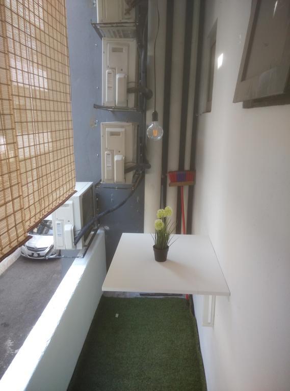 Apartemen Mini 8, Sg Besi Lrt , Kuala Lumpur