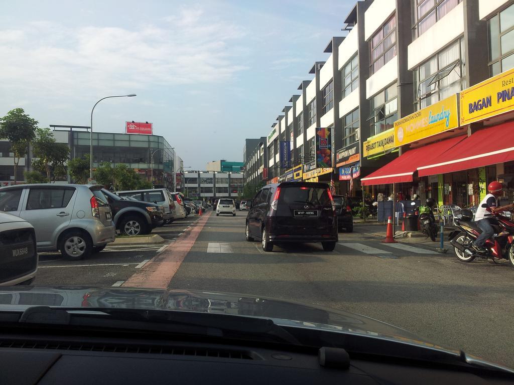 Pangsapuri Mini 8, Sg Besi Lrt , *